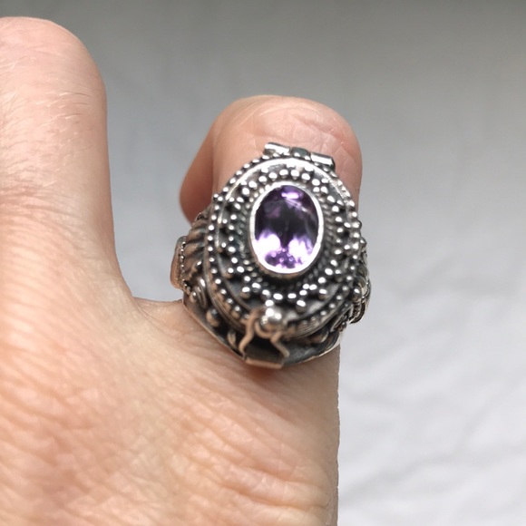 Faceted amethyst 925 sterling silver poison ring - Picture 2 of 8